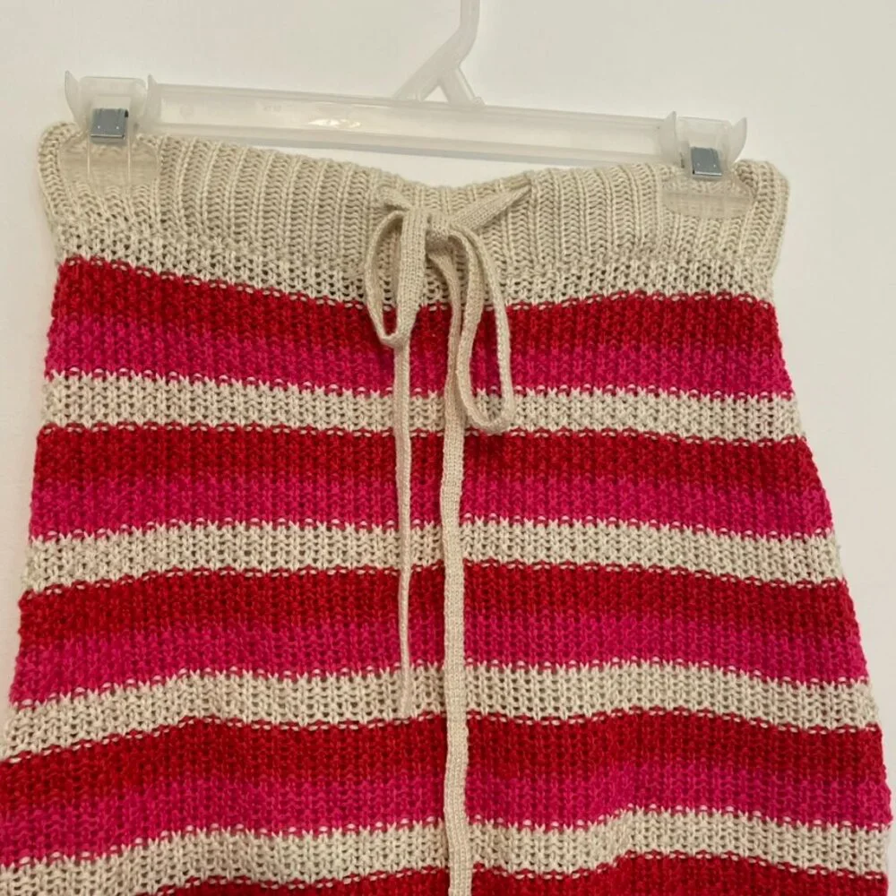NEW NWT FASHION NOVA Mariyah Crochet Mini Skirt Cream Beige Red Pink Stripe Knit